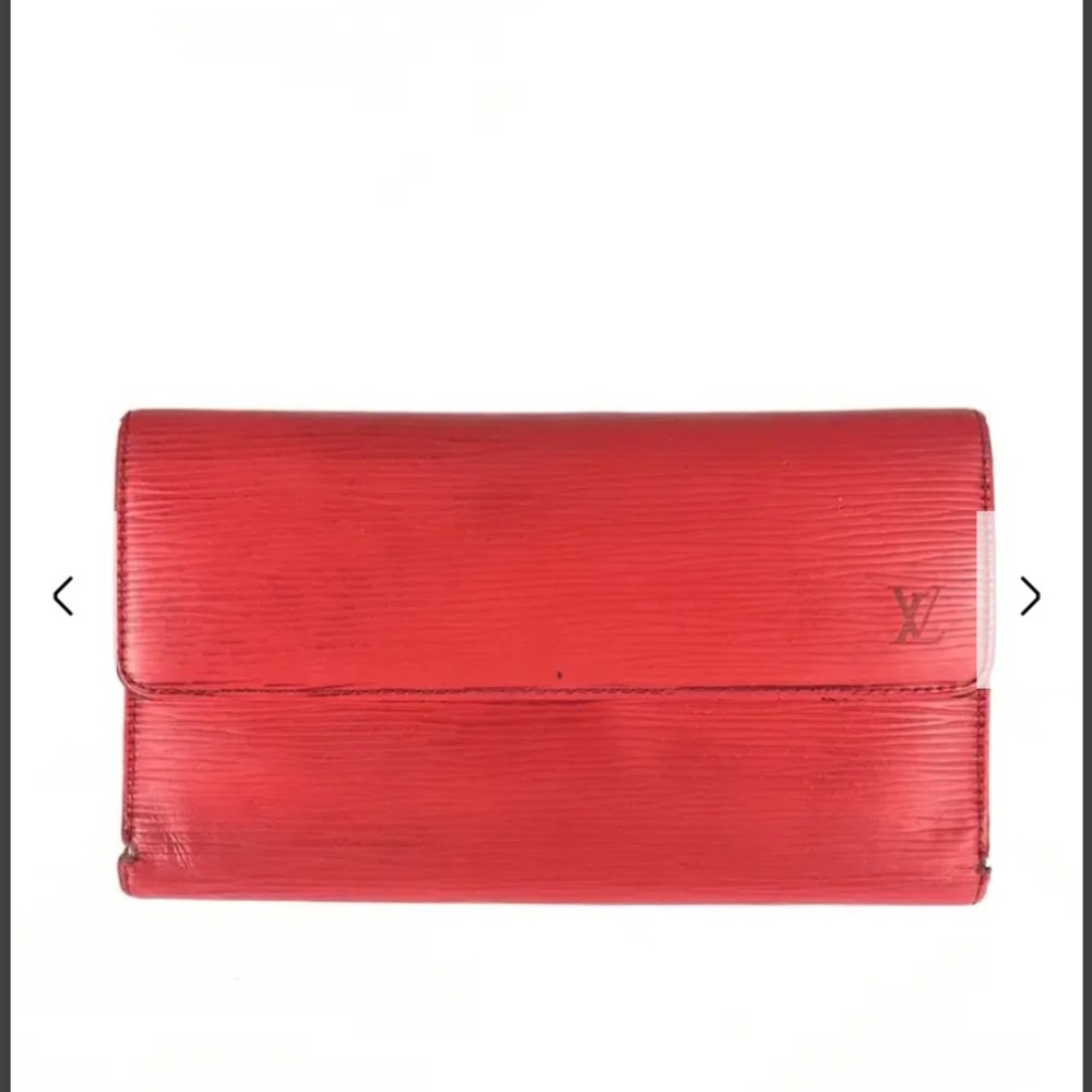 Louis Vuitton Red Women's Clutch